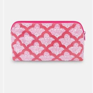 Jemina Makeup Bag - NWT - color pink, size small - Roller Rabbit brand
